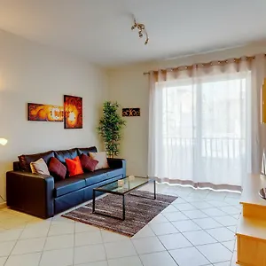https://valletta-and-harbour-views-apartment-in-central-sliema.hotelssaintjulians.com